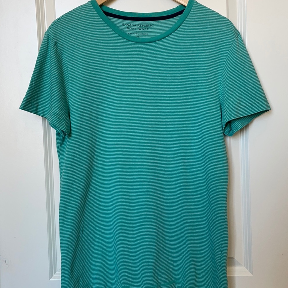 Banana Republic soft wash tee